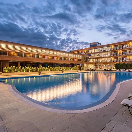Sky Blue Hotel & Spa Paulesti  Exteriör bild